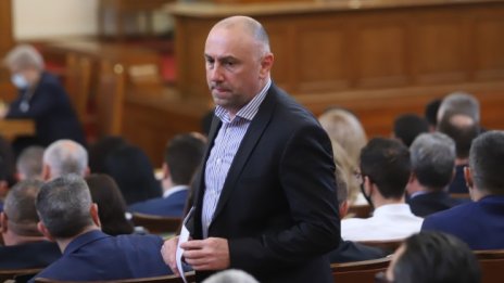 Каримански: Високите цени на тока да се приемат като временни
