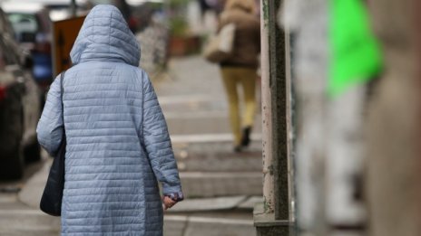 Облачно и на места дъждовно в неделя, с температури до 10° 