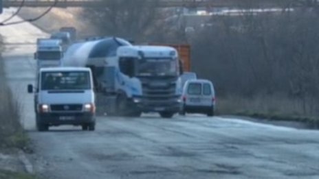 Пътят към пристанище Варна-Запад в критично състояние