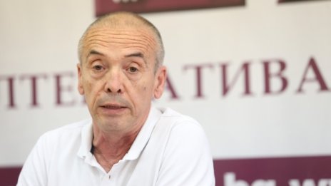 БЛС погна Мангъров, сезира Етичната комисия заради негови "откровени лъжи"