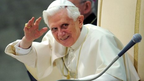 Кой е направил сексуалните издевателства в църквата възможни?