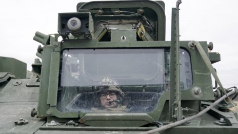ДПА: НАТО планира увеличаване на войските евентуално и в България