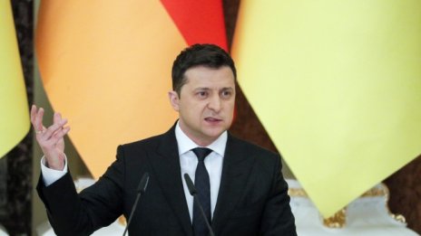 Украйна няма да отговори на провокациите в Донбас, търси мир