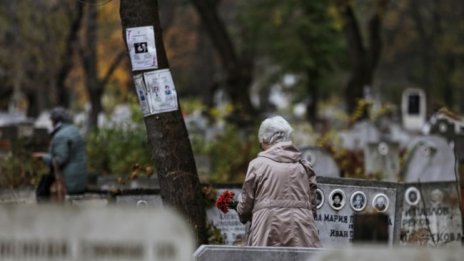 Днес е Голяма Задушница преди Великия пост