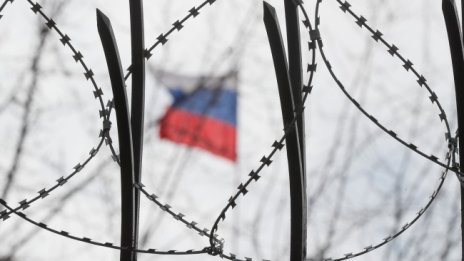 Русия предупреди съседите на Украйна да не приемат бойни самолети 