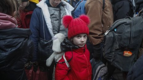 Олена Зеленска: Руските войници по най-циничен начин избиват децата на Украйна