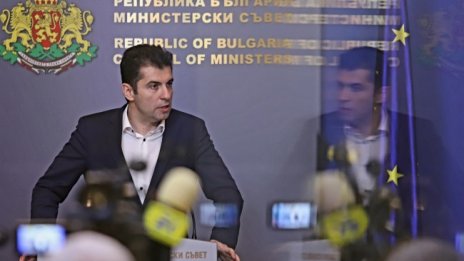 Петков към бежанците: Работим за подкрепа към вас