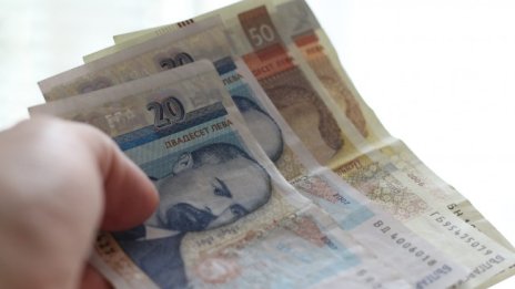 Плащат великденската добавка на пенсионерите от 15 април