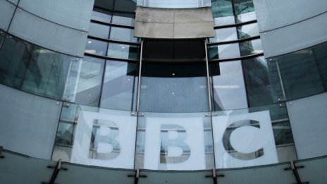 Великобритания приватизира обществените телевизии