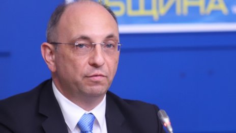 Николай Василев: Правителството действа като Жан Виденов