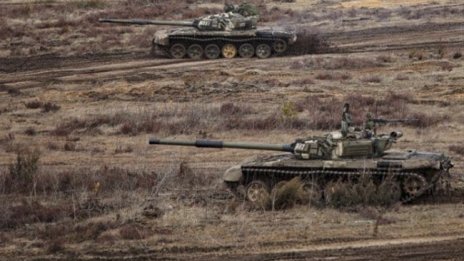 Русия нанесла през нощта десетки въздушни и ракетни удари