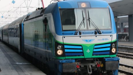 Влакът Истанбул - София потегля от днес
