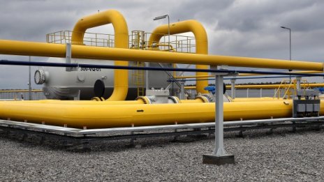 Западен печат: Русия спира газа по принципа "разделяй и владей"