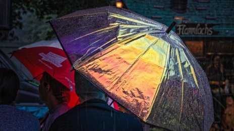 Облачно и ветровито в петък, градусите до 21&deg;