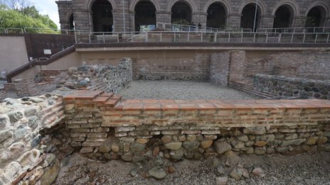  Древна Сердика – излизаш от метрото и стъпваш върху история отпреди 2000 г. 