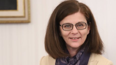 Генчовска: България няма да промени своята позиция за РСМ