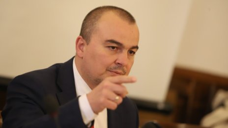 Абровски: Защо няма 0% ДДС за брашното?
