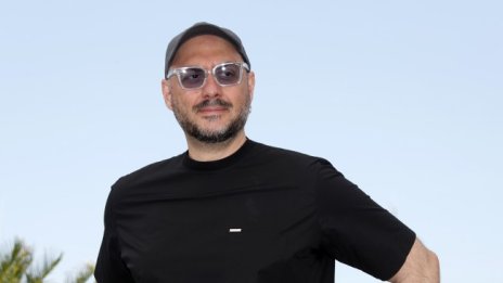 Руски режисьор защити Абрамович