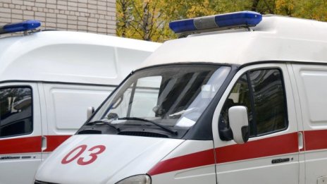 Автобус със студенти се обърна, трима загинаха