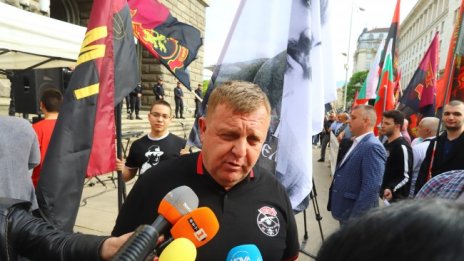 Каракачанов очаква предсрочни избори през есента