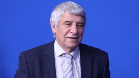 Историк: Европейските политици са облъчени от пропагандата на Скопие
