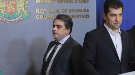 ПП скочи на Слави, внушавал неистини за преговорите с РСМ