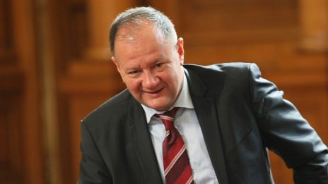 Миков:  Виждаме липса на доверие в политиката