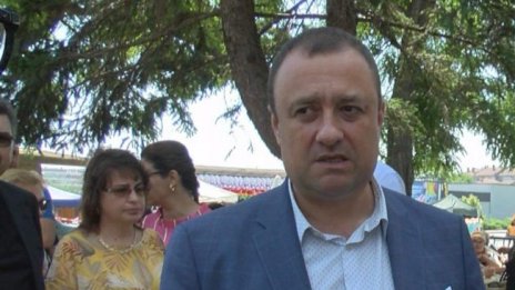 Земеделският министър очаква добра реколта от пшеница и слънчоглед