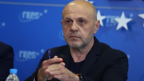 Дончев: ПП се появиха с подкрепата на Румен Радев