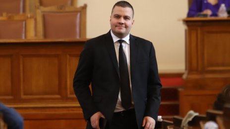 Балабанов: Най-масовото потъпкване на човешките принципи се случва пред очите ви