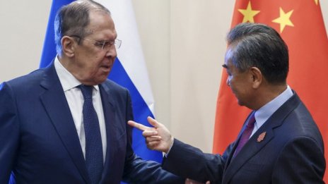 Русия и Китай увеличават своето партньорство