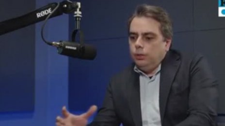 Василев: Чужди посолства упражняват натиск за съставяне на нов кабинет