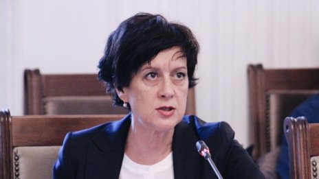 Цонева, ДБ: Ако получим мандата, ще преговаряме с досегашните партньори