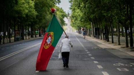 Руски олигарси търсят гражданство в Португалия