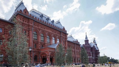 МВнР: Все още не е преустановен приема на документи в Русия
