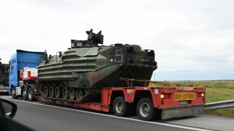 Днес ще има придвижване на военна техника към полигона "Корен"