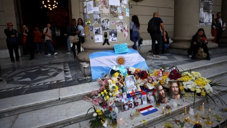 Преименуват метростанция в Буенос Айрес в памет на папа Франциск