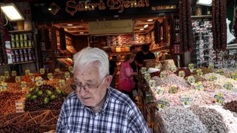 Турция отвори магазини с евтини продукти