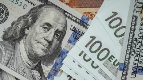  Еврото отслабна, вероятно за дълго &ndash; кой печели и кой губи?