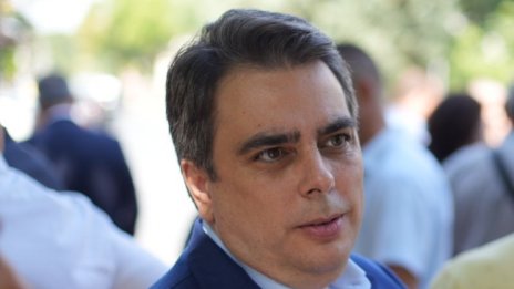 Василев: Смислена е идеята на служебния кабинет за нов заем