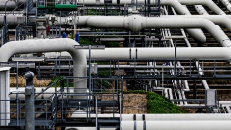 Запасите от газ може би свършват към февруари