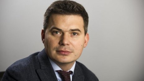 Още един мъртъв руски мениджър, Печорин паднал от лодка