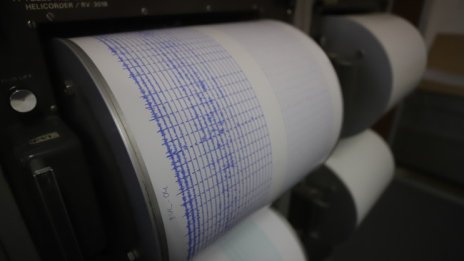 Трус от 7,5 удари Мексико, има предупреждение за цунами 