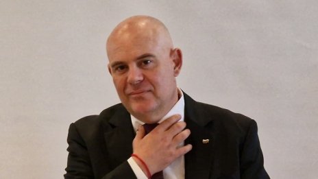 Гешев: Очевидно някой е щастлив, но определено не са гражданите