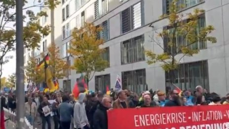 Хиляди на протест в Германия срещу енергийната политика 