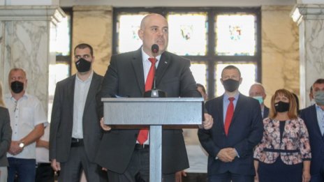 Прокуратурата: Трябва диалог за решаване на проблемите на българите