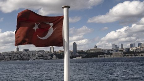Нов медиен закон в Турция, до 3 г. затвор за "дезинформация"
