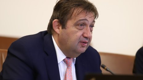 Шишков: Ако нямаме ясни срокове и критерии как ще завърши ремонта на жълтите павета?