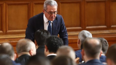 Цонев: Петков поиска да не подкрепим ИК в първия ден на НС