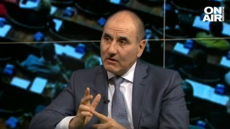 Цветанов: БСП, ДПС, ГЕРБ играят заедно